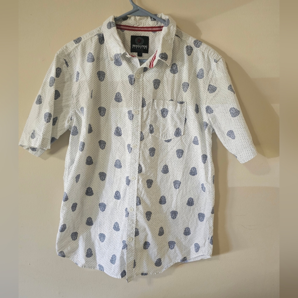 One Resolution Clothing Men's Short Sleeve Skulls Button Up Shirt M